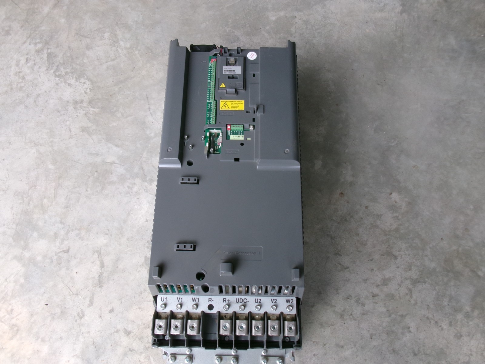 ABB ACS550 AC Drive 150HP 380-480V ACS550-U1-180A-4 (#2) NO COVER