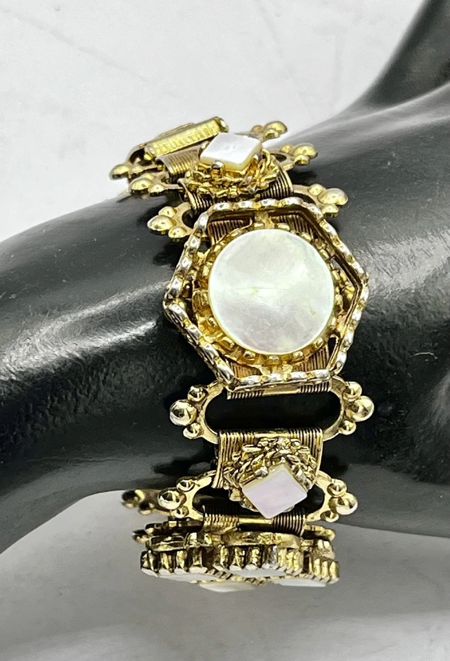 Vintage Bracelet Book Link Chain Goldtone Mother Of Pearl Victorian Revival - Image 4 of 4