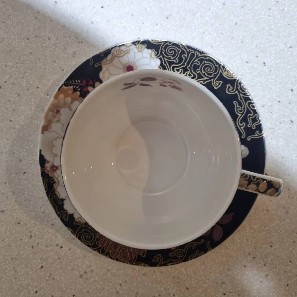 Maxwell & Williams Kimono Taza y Platillo 250 ml Negro Floral Hueso Fino China NUEVO Foto 3 de 4