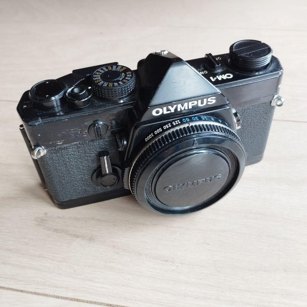 OLYMPUS OM-1 Black 35mm SLR Film Camera Body Tested Vintage from