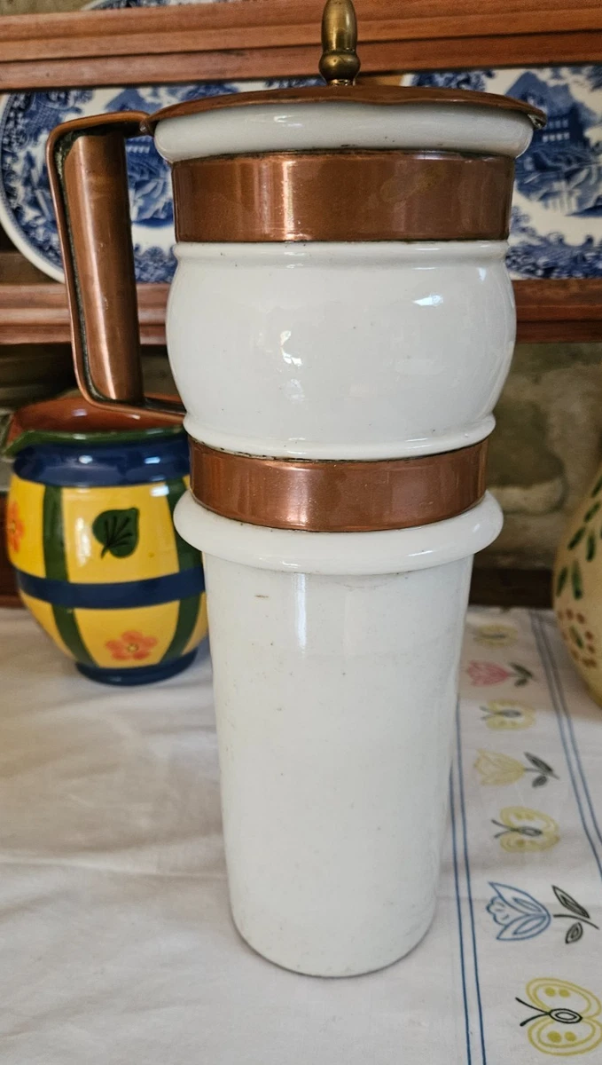 Paire De Sujets En Faïence Polychrome - XIXe Siècle - Thème Petits Métiers