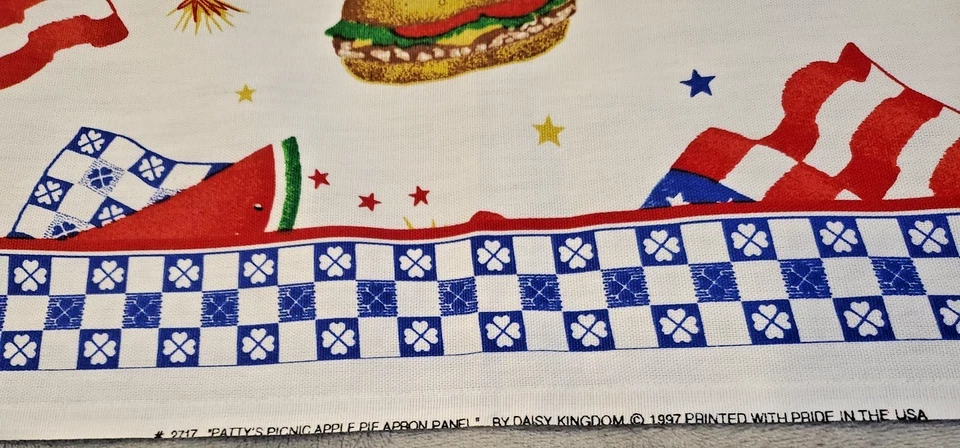 Vintage Daisy Kingdom Picnic Apron Hot Pad Cut and Sew Panel Cotton Fabric - Image 4 of 4