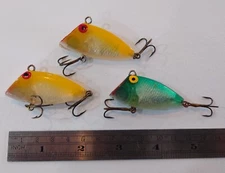 3 vintage unbranded PICO Perch style fishing lures crankbait