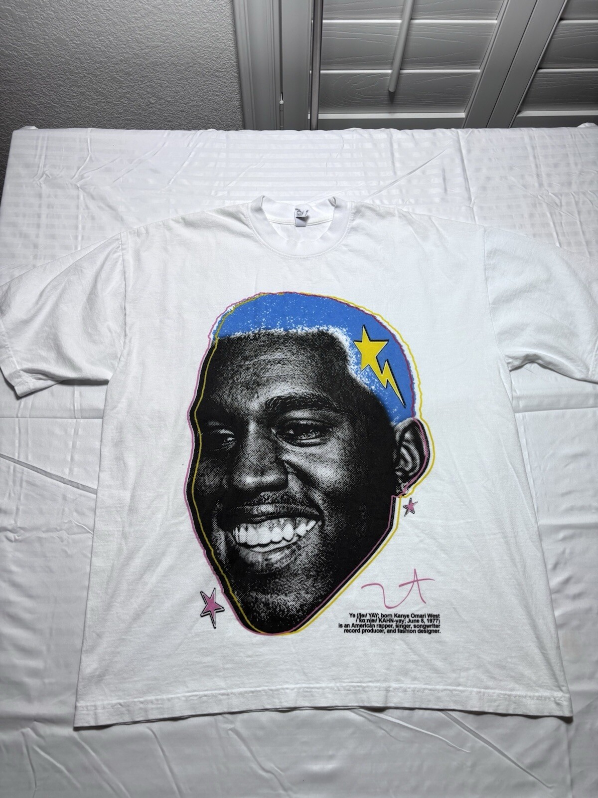 Kanye West Rap Tee T-Shirt XL Yeezy Big Face Signature Graphic Hip Hop White