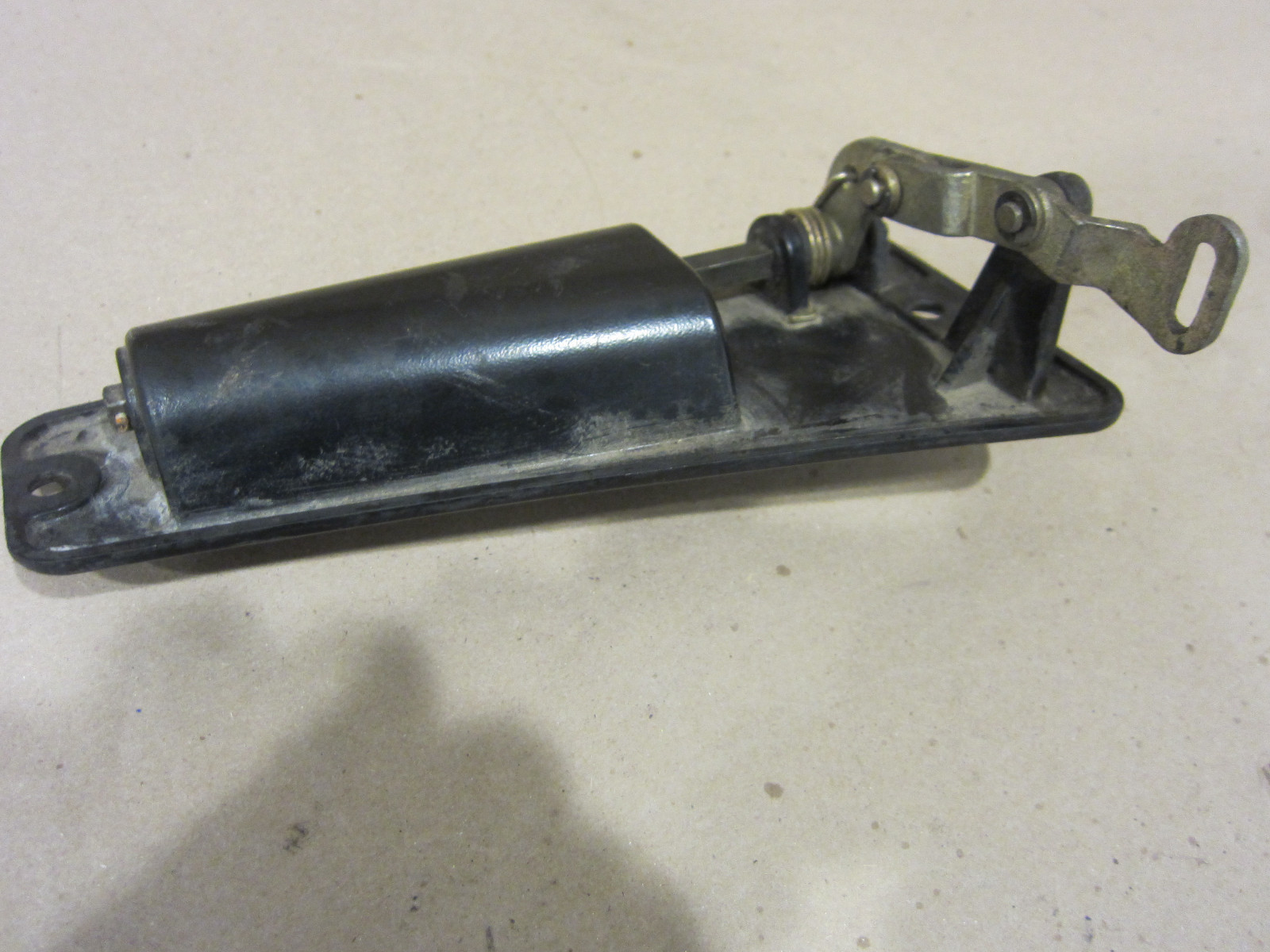 Ferrari 512 TR, 512 M Testarossa - RH Side Exterior Door Handle - Part# 61506600