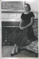 1957 Press Photo Mary Elizabeth Bradley (Det. Societ) - RRU01389