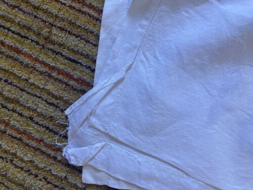2 Vintage Hand Embroidered White Linen Floral Cushion Covers - Picture 5 of 5