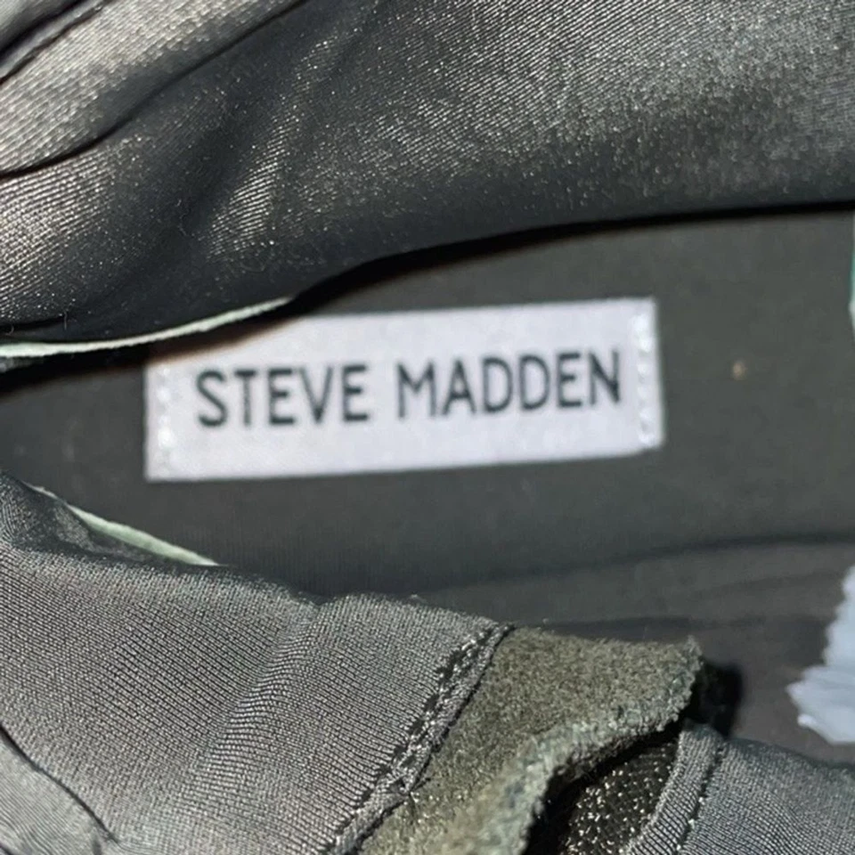 Steve Madden Womens Sz 7.5M Nayra Platform Camo Lug Sole Lace Up Ankle Boots - Image 3 of 4