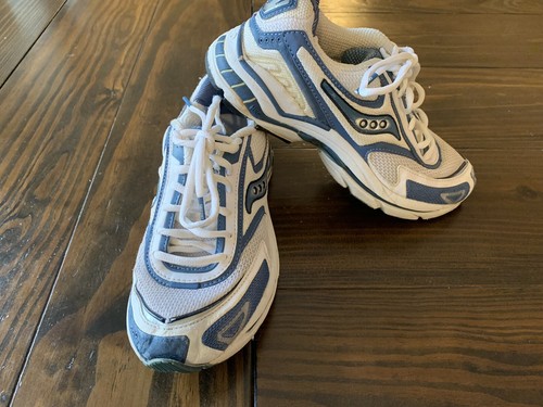 moderate stability running shoes