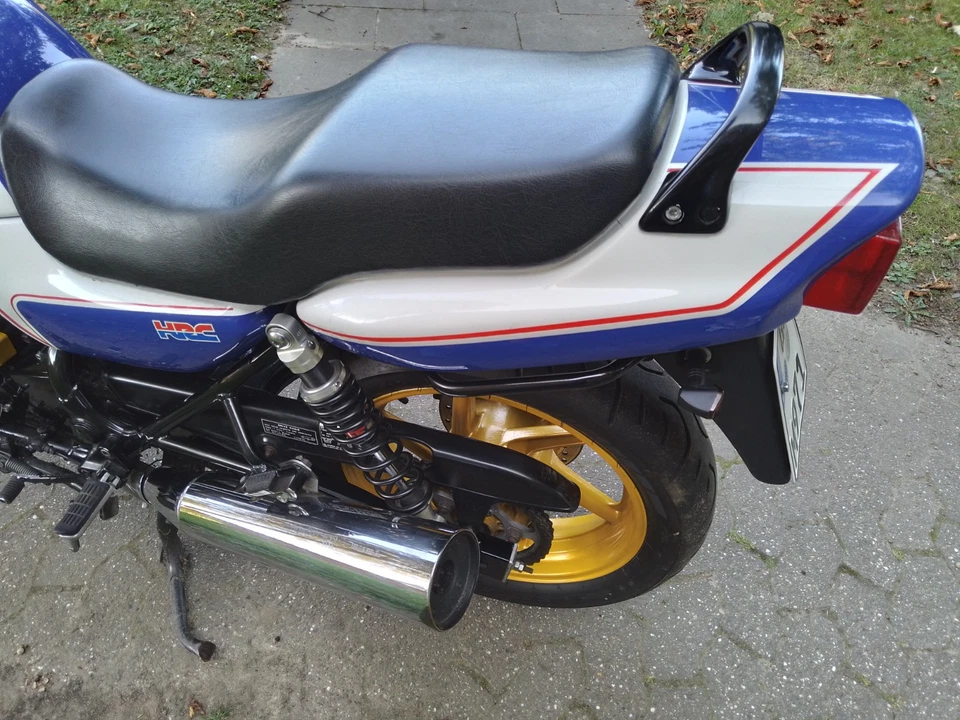 Honda CB SEVEN FIFTY - Bild 4 von 4