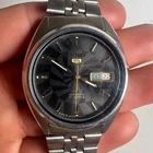 Vintage Seiko 5 Men's Stainless Steel Water Resistant 17 Jewels Analog Watch