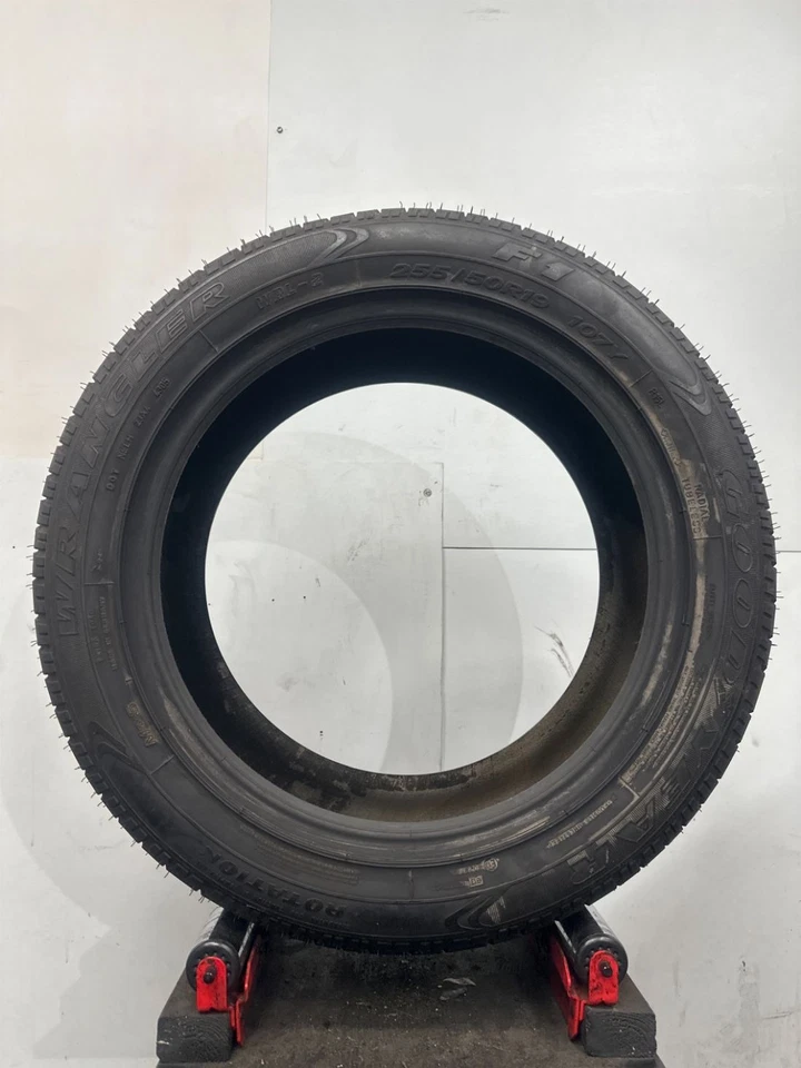 1 Used  Goodyear Wrangler F1 P255/50R19 2555019 255/50/19 107 Y - 11/32 Foto 3 de 4