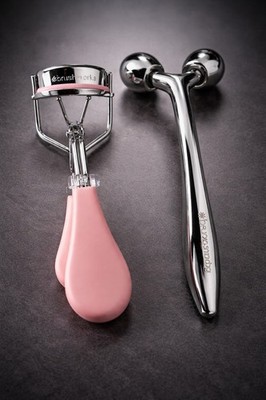 Brushworks Wimpernzange & Face Sculpting Zinc Roller   Kühlender Gesichtsroller