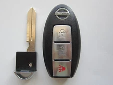 OEM NISSAN SMART KEY REMOTE KEYLESS ENTRY FOB UNCUT KEY BLADE CWTWBU729 /Worn