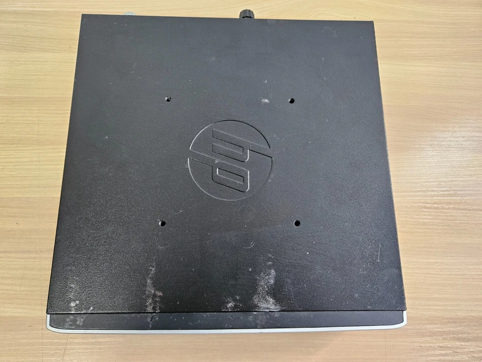 HP Compaq 8300 Elite Ultra Slim - i5 3rd Gen - 4GB Ram - 320GB 2.5" HD - No OS - Image 3 of 4