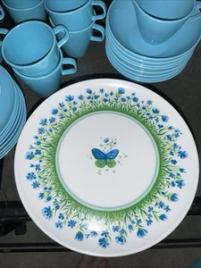 UNUSED Melamine dinnerware set vintage 60’s Butterfly 42 pcs. 5 pc svc. for 8