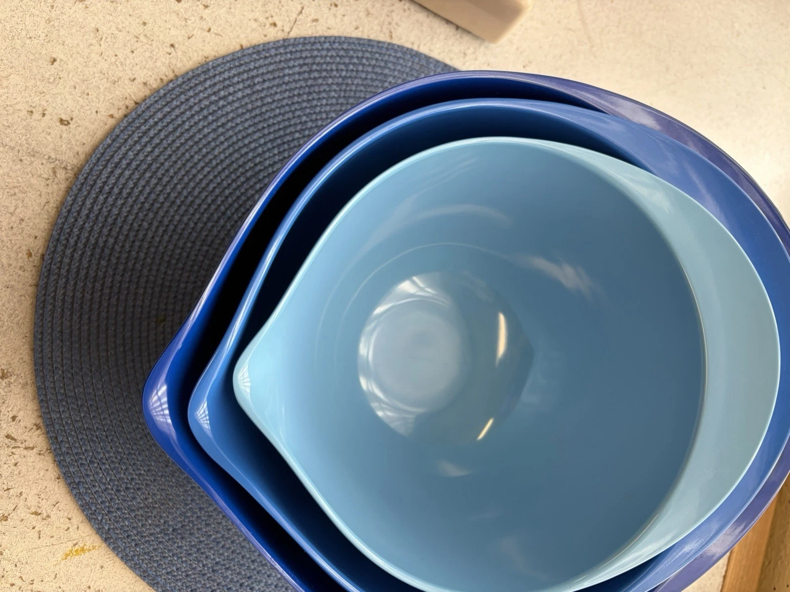 Williams And Sonoma 7 Pc. Melamine Nesting Bowls With Spout
Opens in a new window or tab