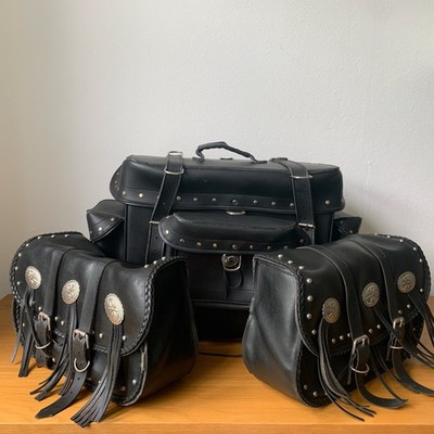 Große Gepäcktasche Leder + 2 x Willie & Max Warrior Straight Satteltaschen