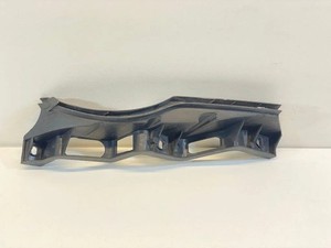 VW PASSAT B7 ALLTRACK 365 Rechte Scheinwerferhalter 3C0807890A 1.98 30674352