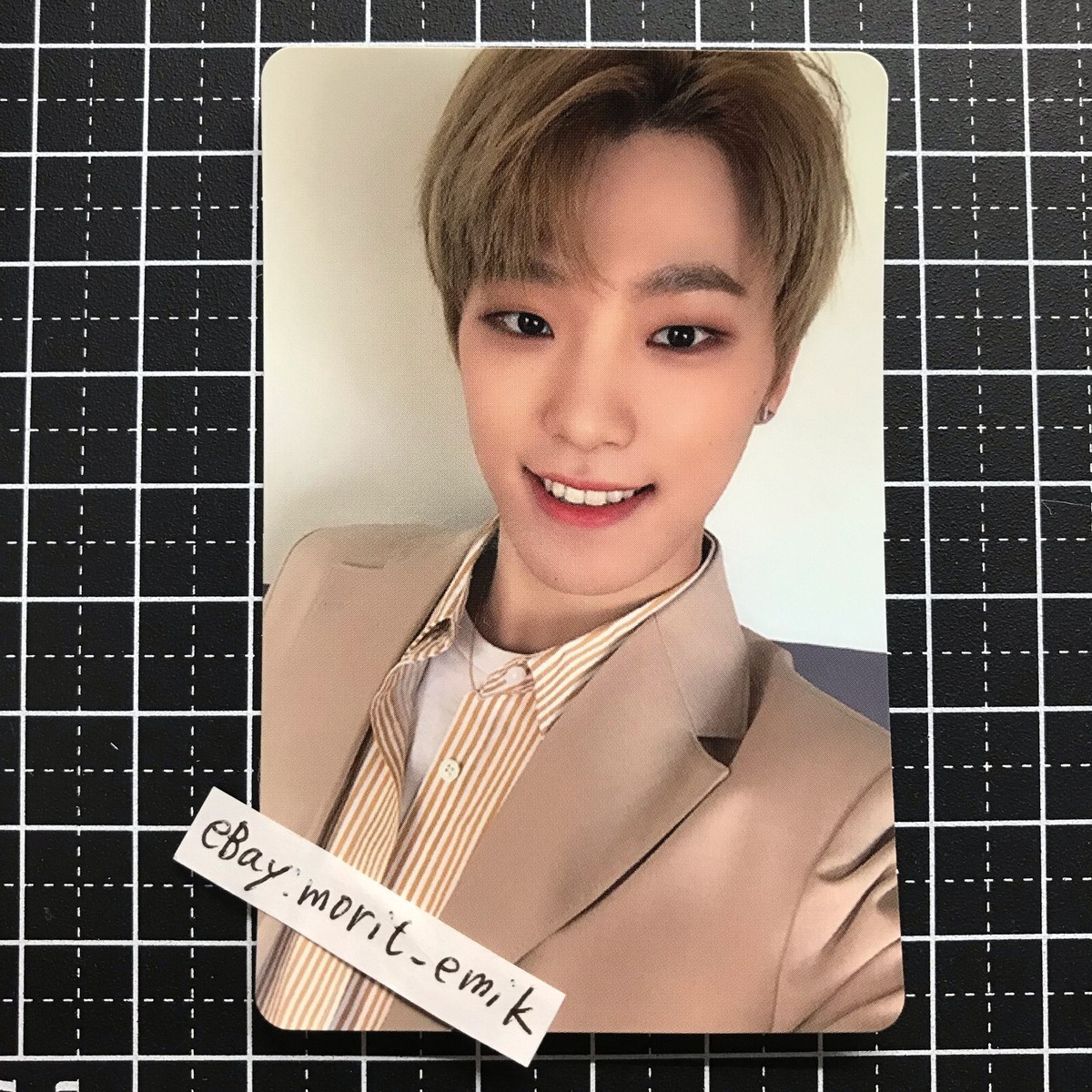DINO SEVENTEEN Happy Ending B ver. JAPAN 1ST SINGLE Official photo