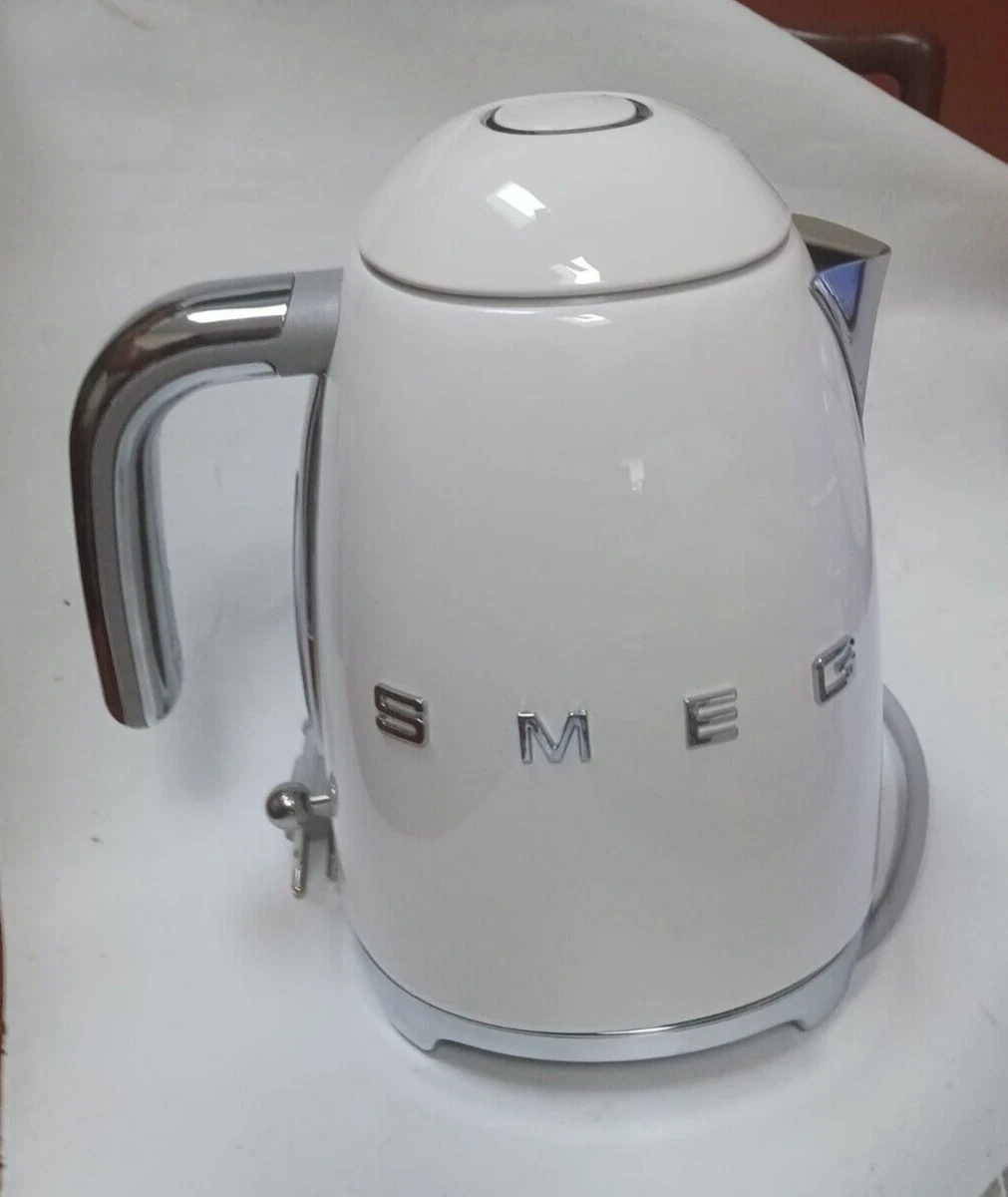 smeg '50s Retro Style Electric Kettle