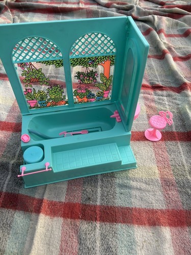 Vintage Barbie Beauty Bubble Bath Tub With Original Box Mattel 1975 Incomplete