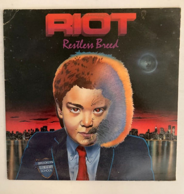 RIOT RESTLESS BREED 1982 ELEKTRA RECORDS E160134 VINYL LP VG/ VG