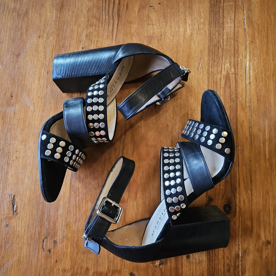Sandalias de tacón Marvin K para mujer de cuero negro con tachuelas de diseñador talla 8 Foto 2 de 4