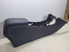 Mercedes-Benz B W246 W242 2013 Armlehne A2466804250 TAD21087