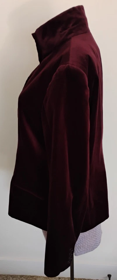 Blazer De Colección Ralph Lauren Terciopelo Para Mujer Ciruela Pradera Preppy Ecuestre 12/14 Usado en Excelente Condición Foto 4 de 4