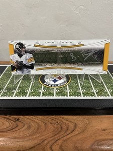 BEN ROETHLISBERGER 2017 NATIONAL TREASURES GRIDIRON GRAPHS AUTO /10 Q0495