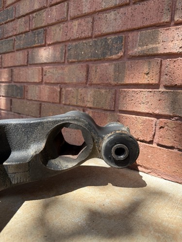 2015 Chevrolet Silverado 3500 Lower Control Arm Driver Front / 20AD - Picture 6 of 10