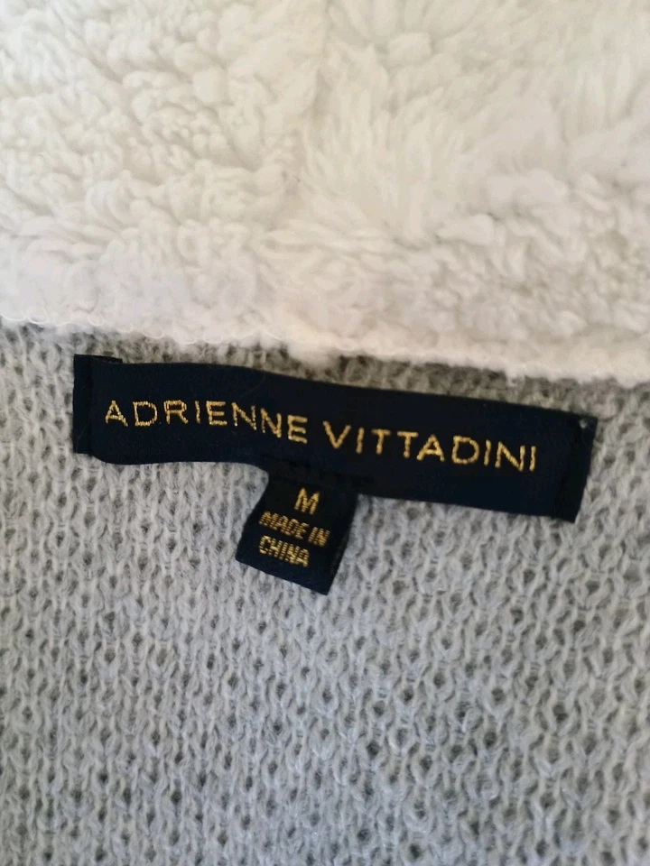 Adrienne Vittadini Sweater Jacket Gray & White Cozy Faux Fur Collar Size Medium - Image 3 of 4