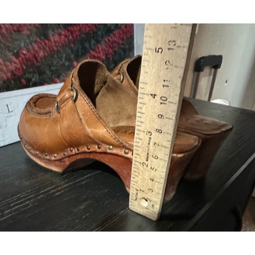 1970's CONNIE Spur III Leather and Wood Clogs Size 6 RARE! - Picture 8 of 8