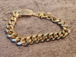 Large link 81.1 gram 10k Yellow gold plated 9" bracelet