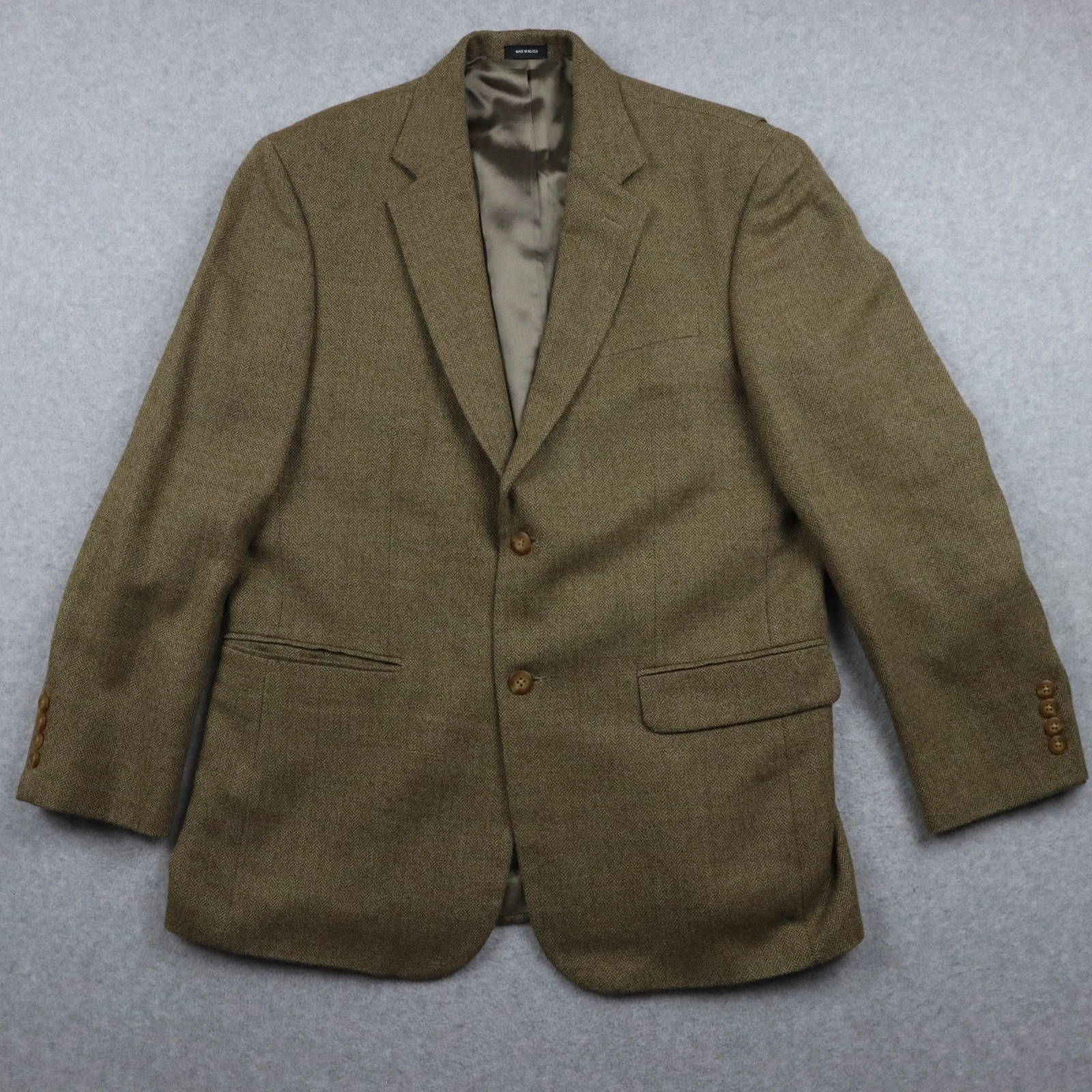 L.L. Bean Blazer Mens 40R Lambswool Traveler Suit Jacket Sport Coat Herringbone
Opens in a new windo