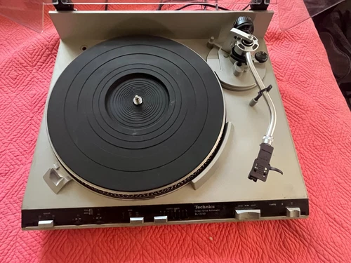 TECHNICS SL3350 DIRECT DRIVE TURNTABLE WORKS PERFECTLY PICKERING D4000