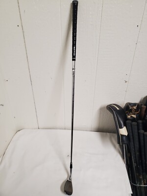 CLEVELAND TOUR ACTION 485 SW WITH A DYNAMIC GOLD WEDGE SHAFT GP GRIP