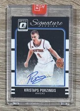 2016-17 Donruss Optic #46 Kristaps Porzingis Signature Series White Auto ENCASED