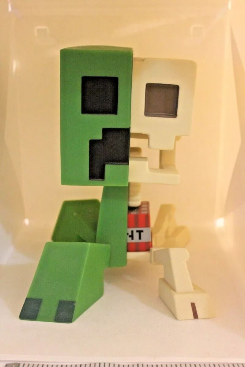 Minecraft Creeper Vinyl Figurine