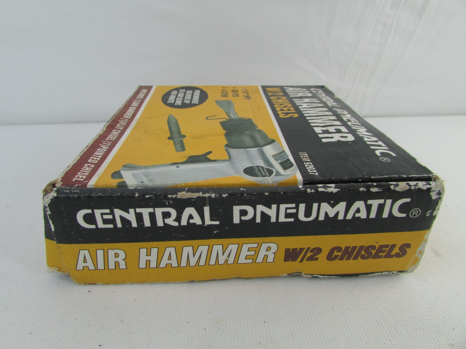 Central Pneumatic Air Impact Hammer With 2 Chisels 92037 Automotive