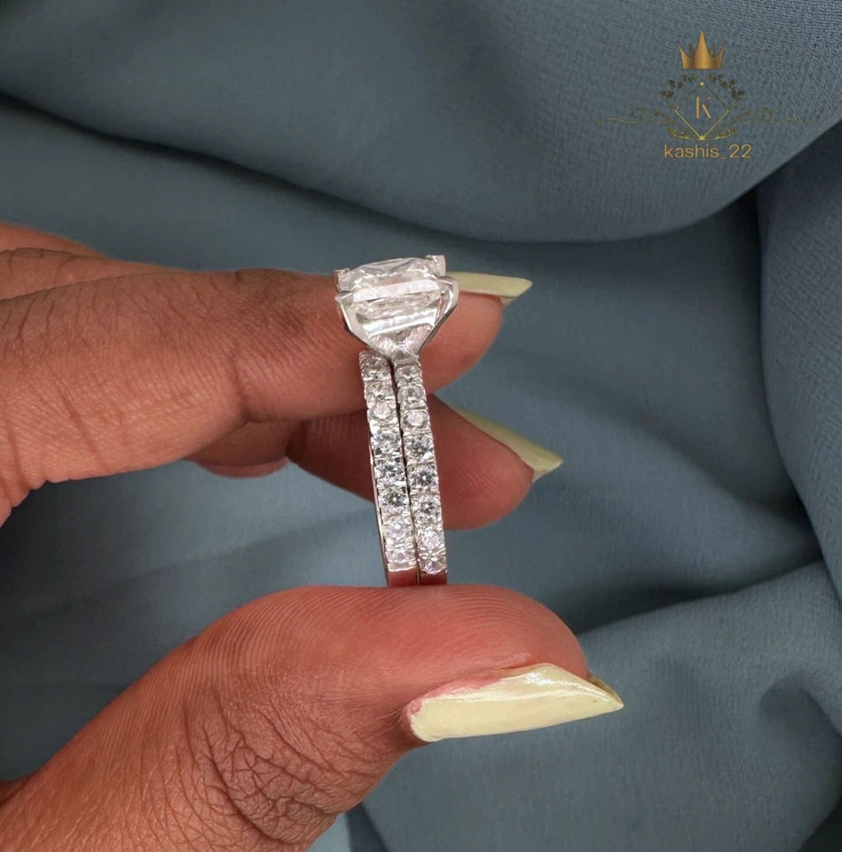 Conjunto de anillo de compromiso nupcial moissanita oro blanco sólido 14K corte princesa de 3 quilates Foto 4 de 4