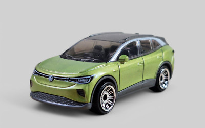 VOLKSWAGEN ID 4 SUV Diorama Collectible DieCast Model Car 1:64 Green LOOSE