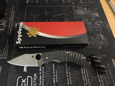 SPYDERCO Numbered Perrin PPT, 3.20'' CPM S90V Steel, Carbon Fiber Handle, C135CFP