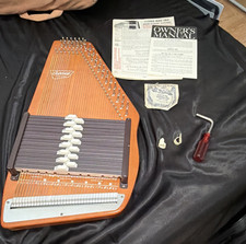 1967 Oscar Schmidt Vintage Autoharp Natural Wood Brown Hard Case, Picks, Wrench