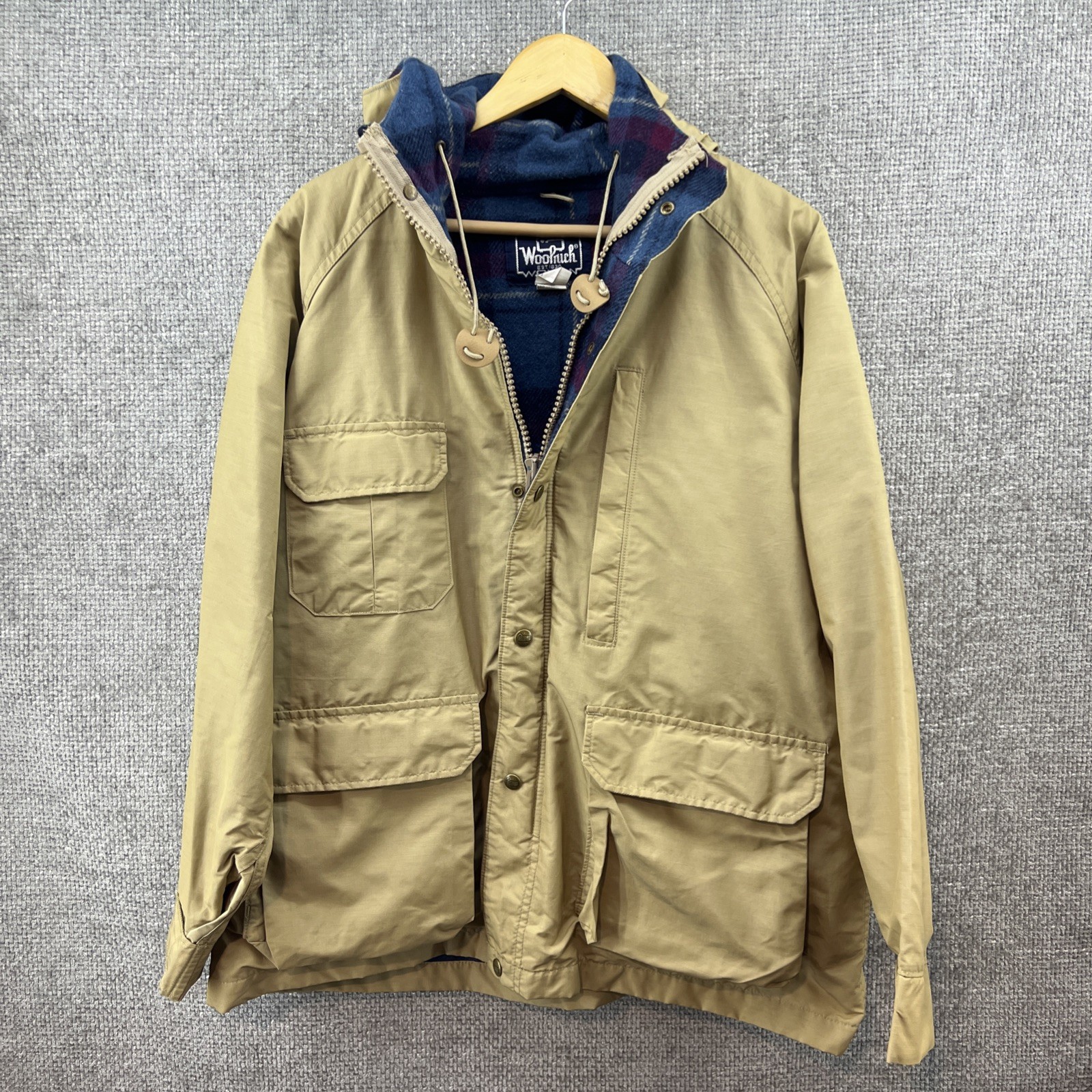 Vintage Woolrich Jacket Women’s XL Beige Chore Coat 80s Wool  Lined Made In USA