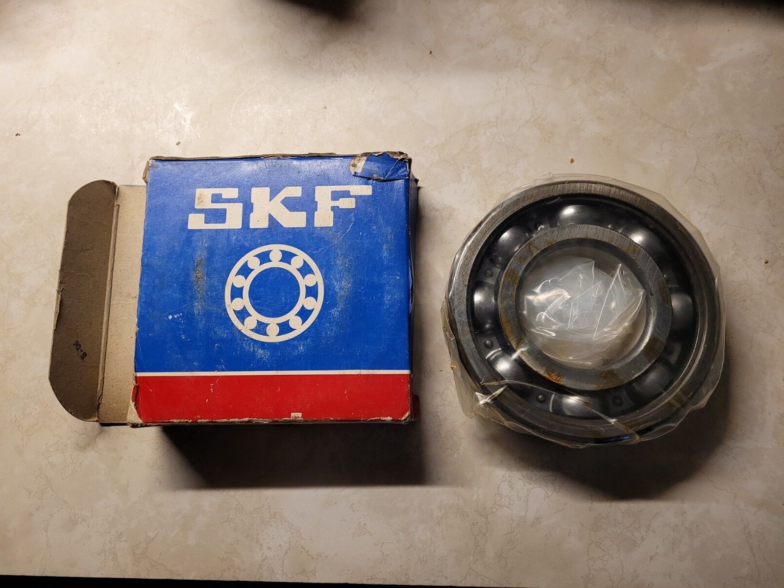 SKF 6305-2Z Deep Groove Ball Bearing 7316570540116 | eBay 