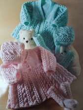 DK KNITTING PATTERN MATINEE BONNET & SOCKS  14 - 18"  (340)