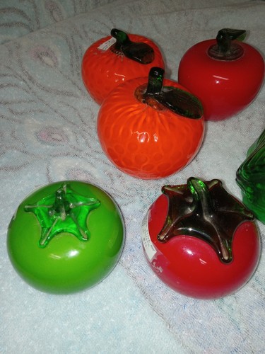 Murano Style Glass Fruit/Veggie Decor Lot (SEE DESCRIPTION) - Picture 2 of 4