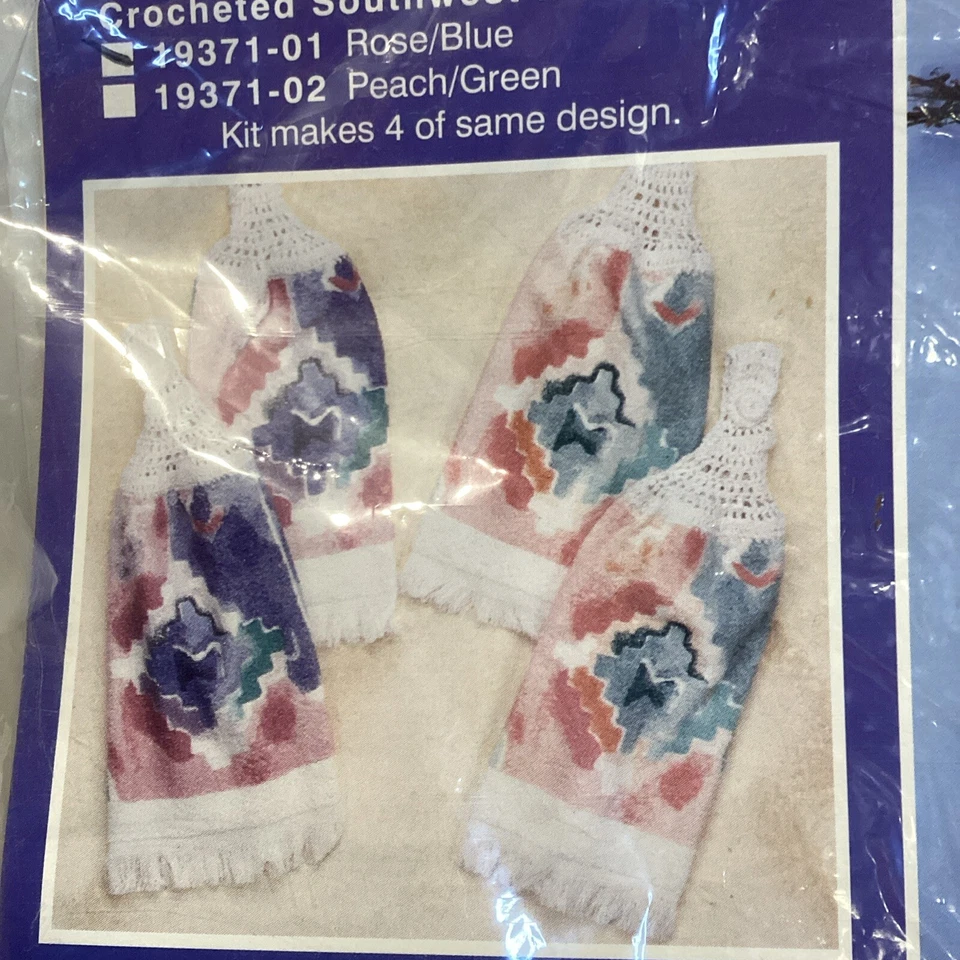 Toallas de mano Mary Maxim exclusivas de ganchillo Southwest rosa y azul nuevas Foto 4 de 4